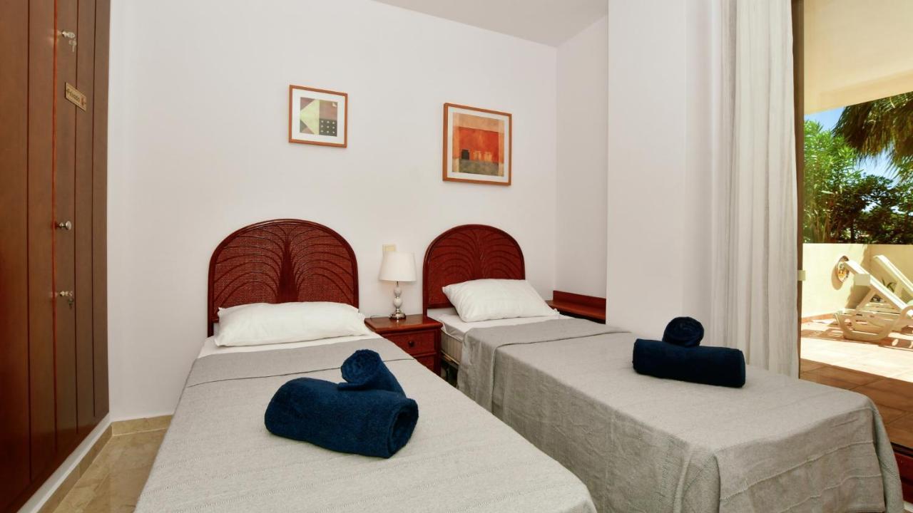Apartamento La Entrada Punta Prima  Kültér fotó