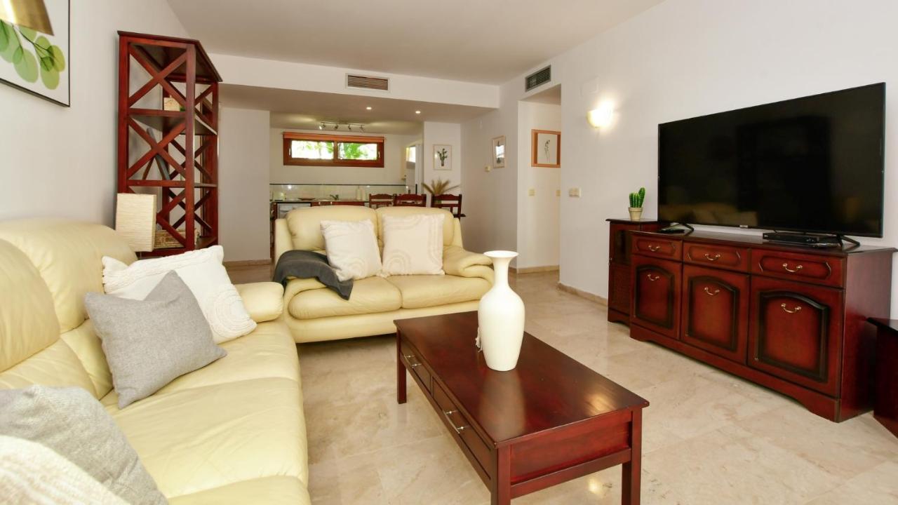 Apartamento La Entrada Punta Prima  Kültér fotó